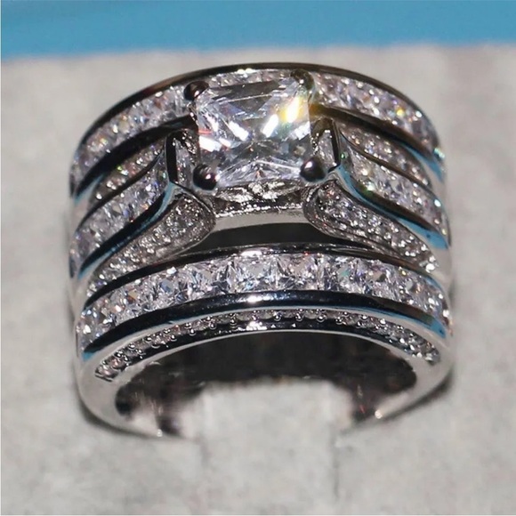 Sterling Silver Wedding Engagement 3 Piece Ring Set - Picture 4 of 13